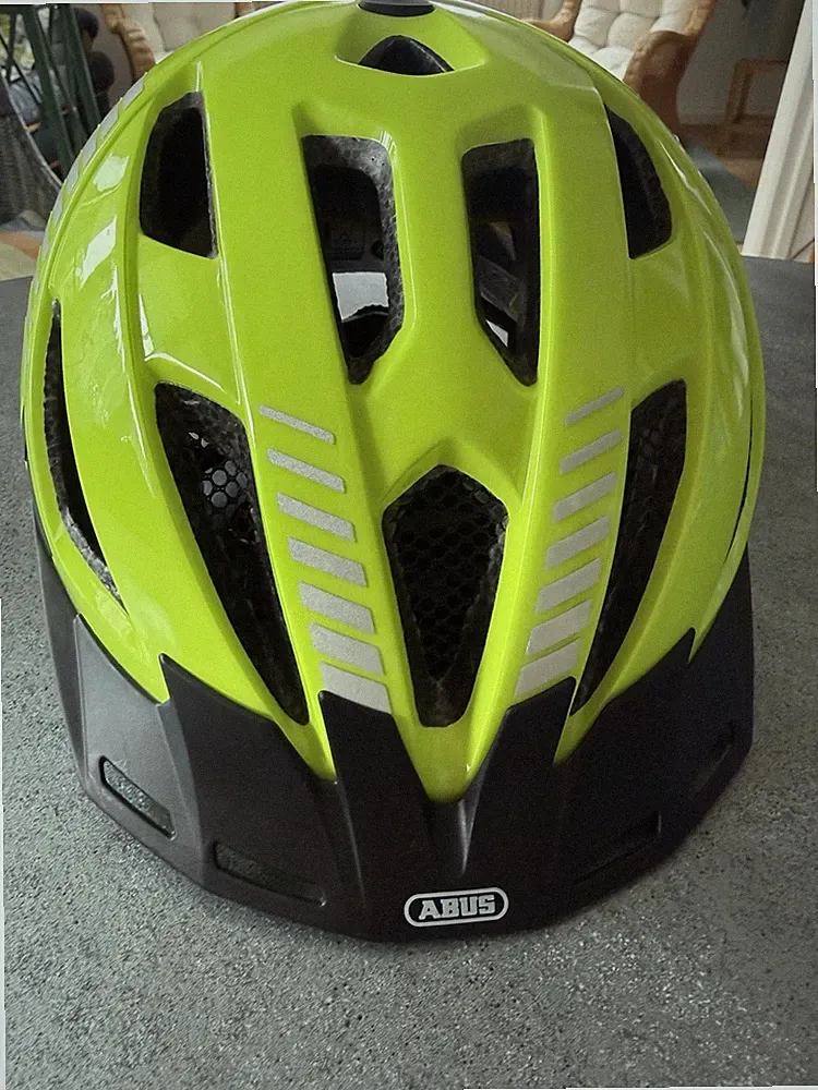 abus fahrradhelm grün