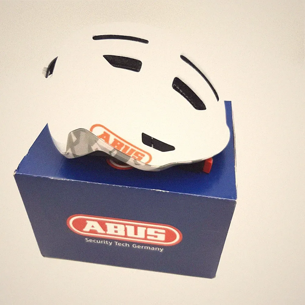 Abus Kinderhelm Fahrradhelme Smiley 3 0 Ace Led Beleuchtung Sicherheit Kinder