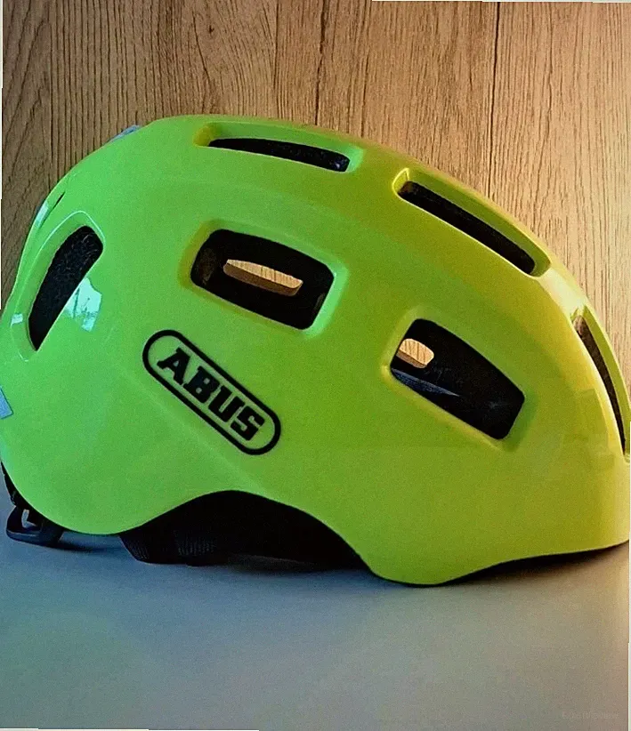 ABUS Youn-I 2.0 - Fahrradhelm, wie neu
