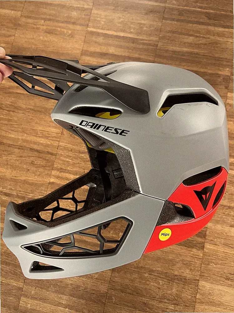 Integralhelm MTB Linie 01 MIPS NFC Grau/Rot Dainese Fahrrad