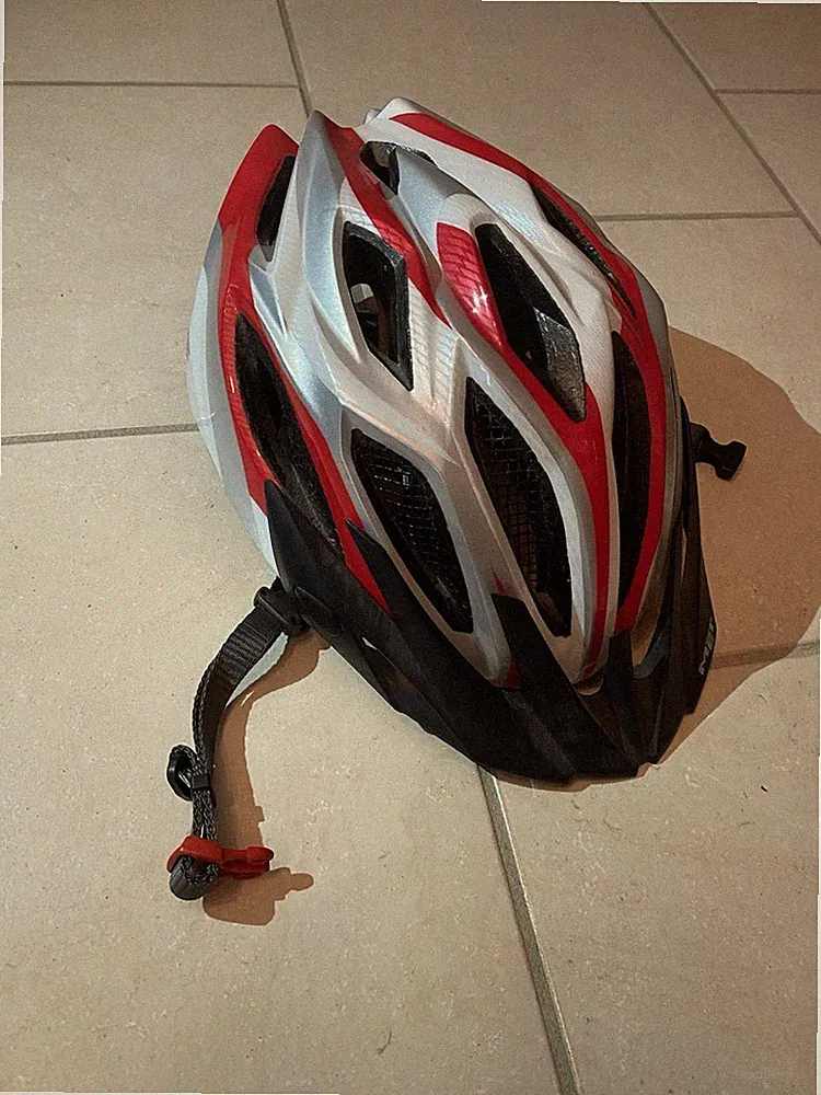 MET Crossover Fahrradhelm 52-59 Cm - Kinder Fahrradhelm - Mit Licht Hinten