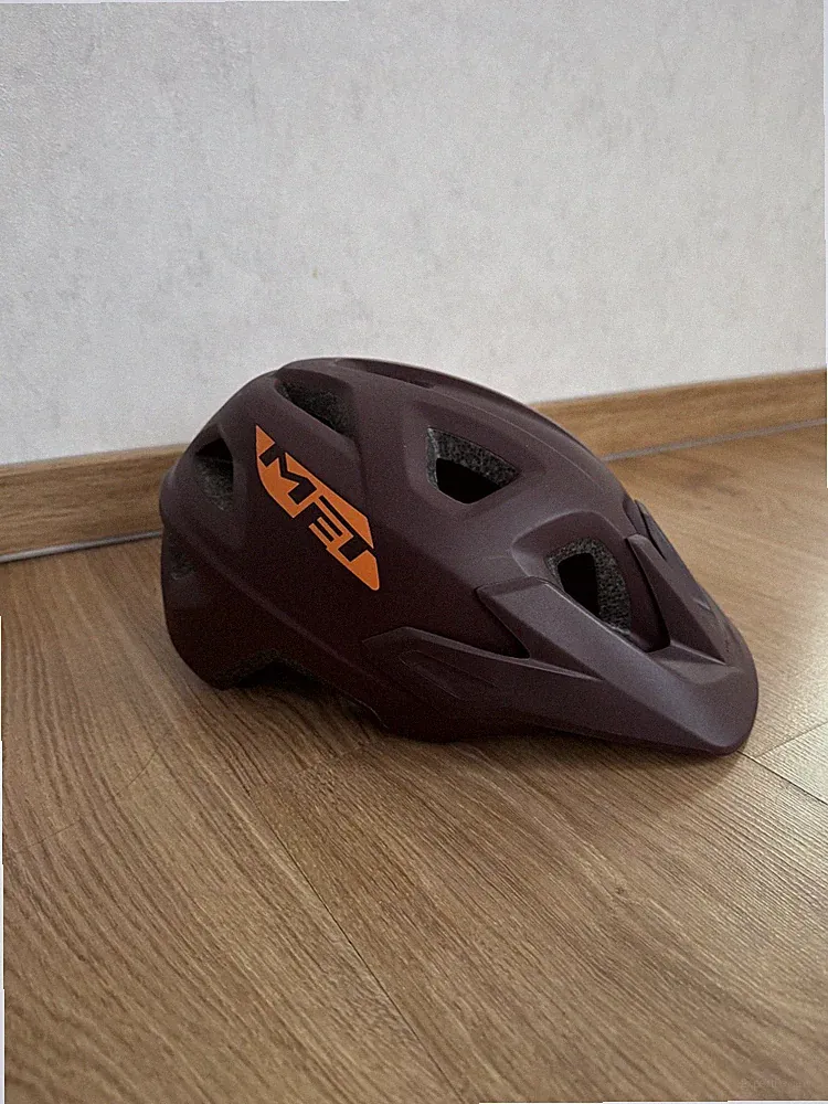 MET Echo Fahrradhelm MTB Rot Gr. M
