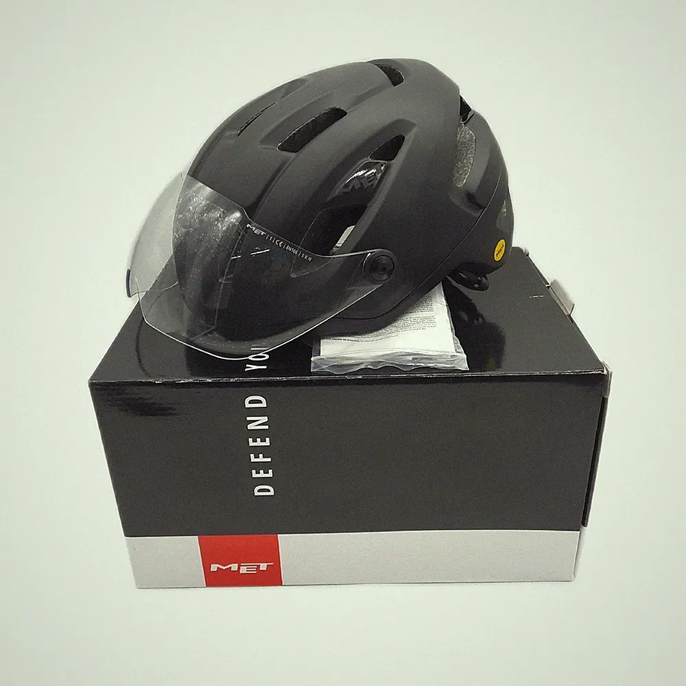 MET Fahrradhelm Sport Radfahren Intercity MIPS Sicherheit Aerodynamisch Schwarz
